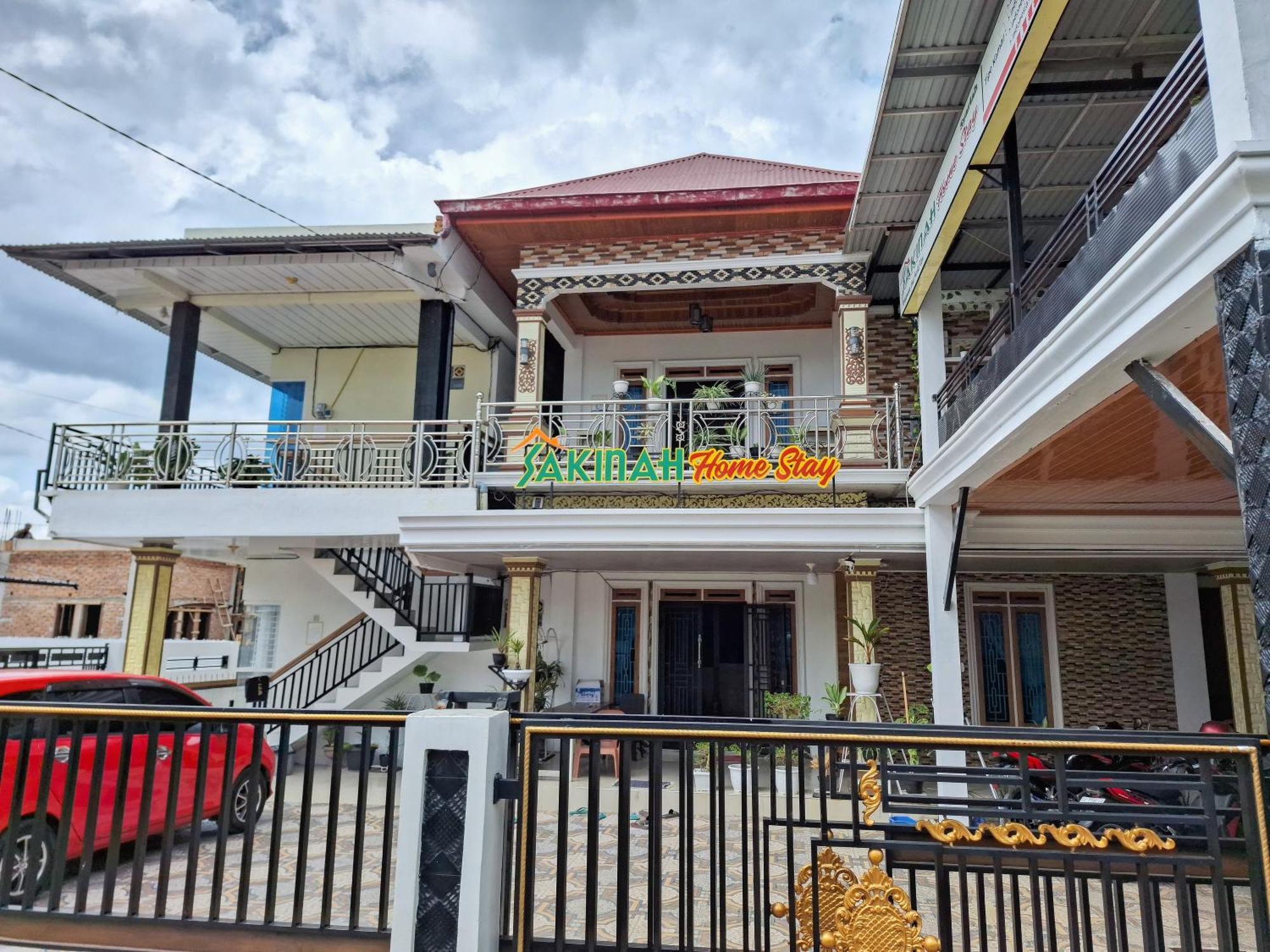 Homestay Sakinah Syariah Mitra Reddoorz Букиттинги Экстерьер фото